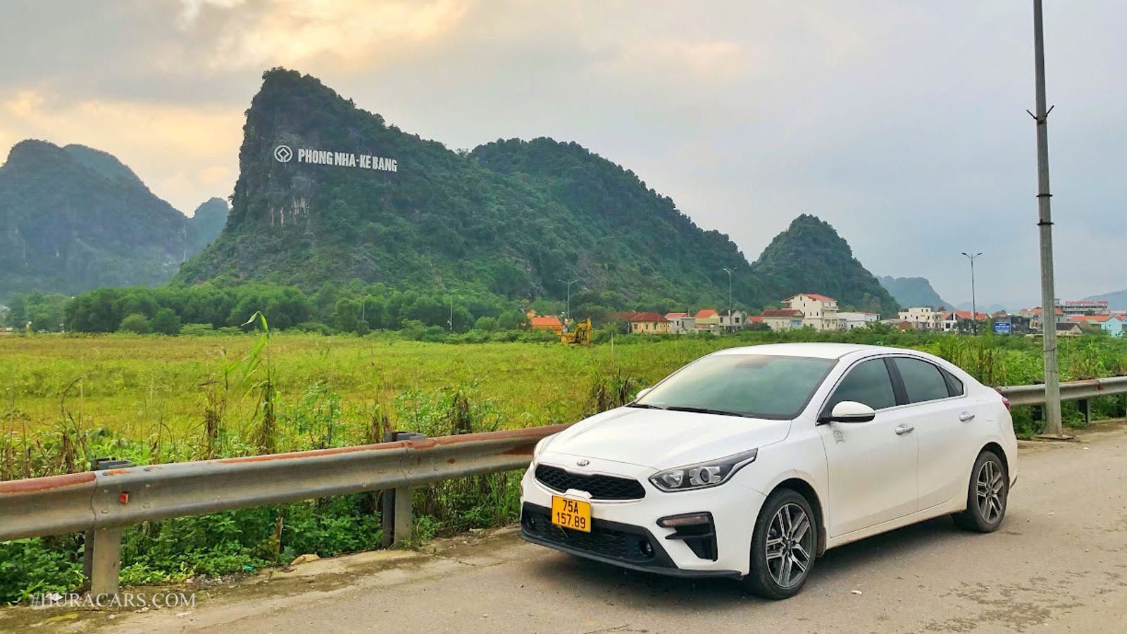 Private car to Phong Nha