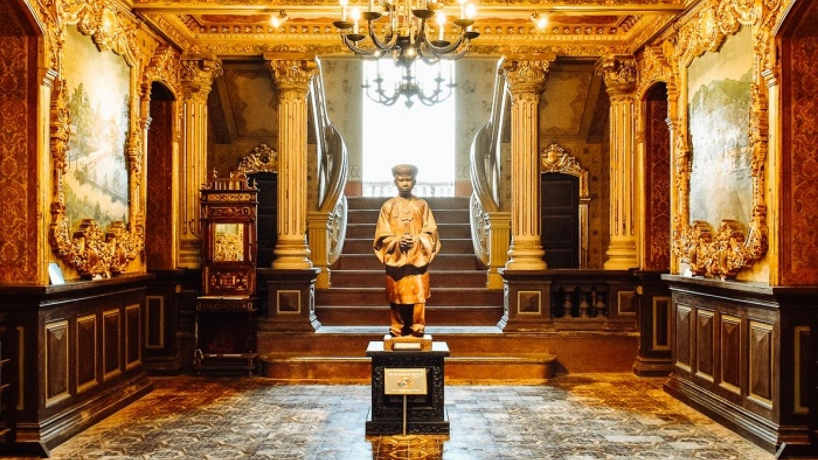 An Dinh Palace Architecture