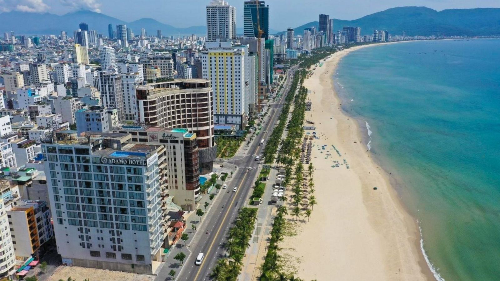 Coastal Route Vo Nguyen Giap str Danang