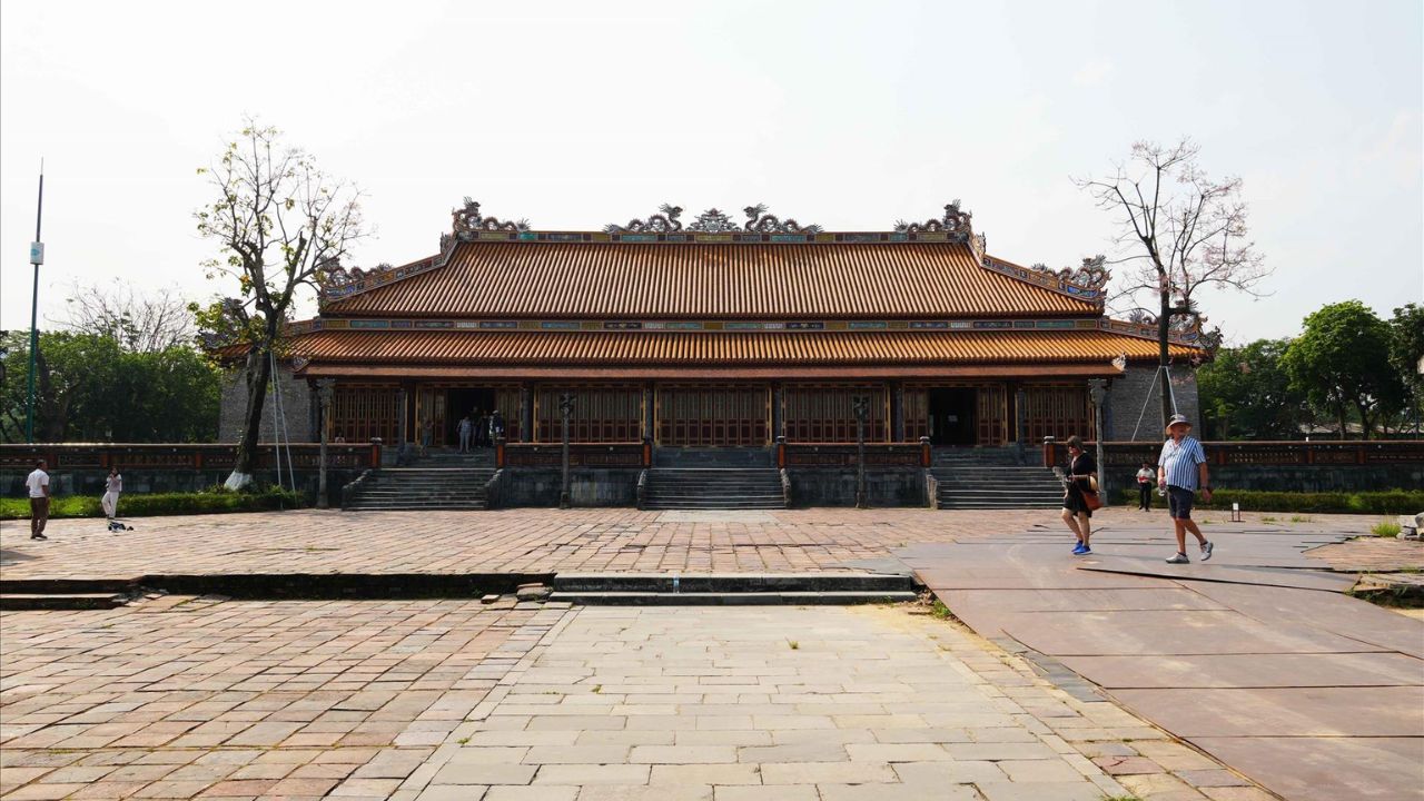 Essential Rules and Travel Tips for Exploring the Royal Citadel