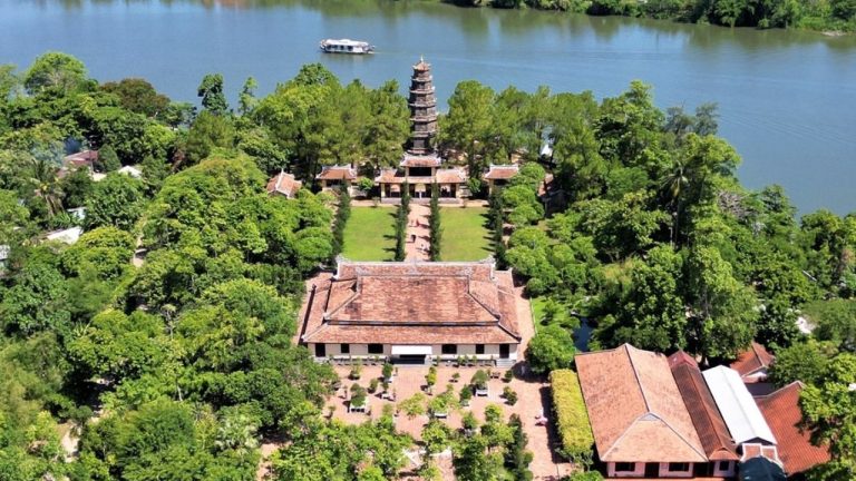 Thien Mu Pagoda