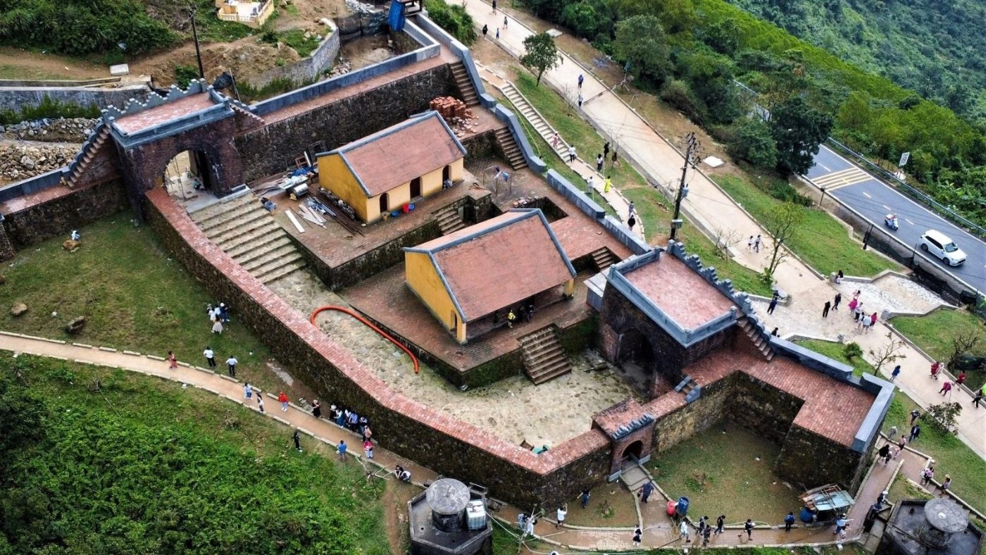Hai Van Gate Ultimate Guide to Vietnam's Historic Pass Gate