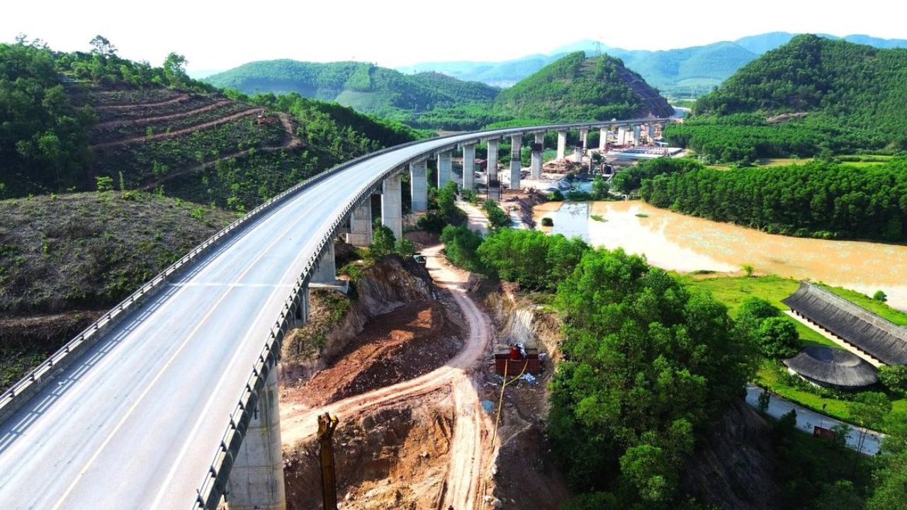 Phong Nha to Hue
