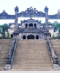 How to get to Khai Dinh tomb