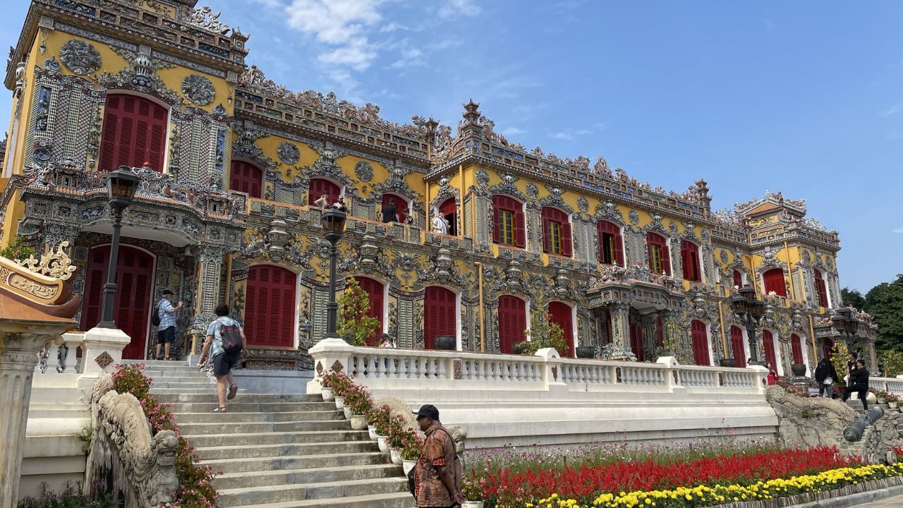 Kien Trung palace Hue