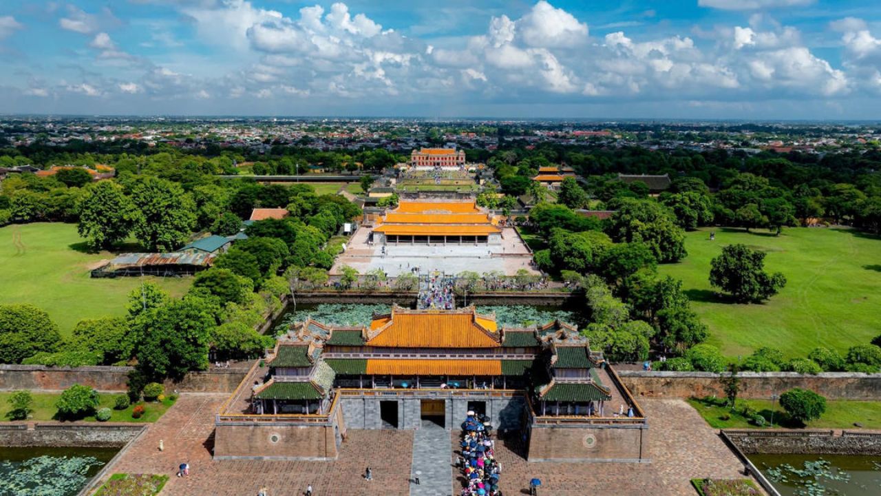 Location and Layout of the Imperial City