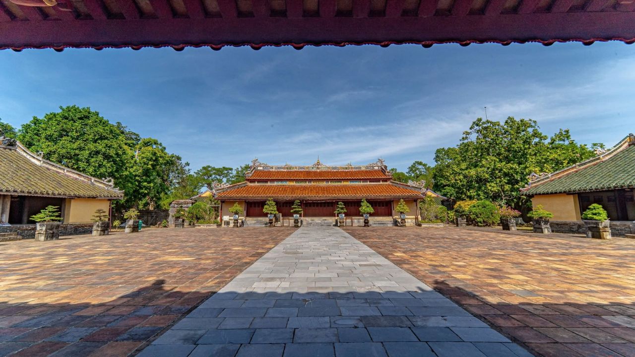 Sung Duc Palace