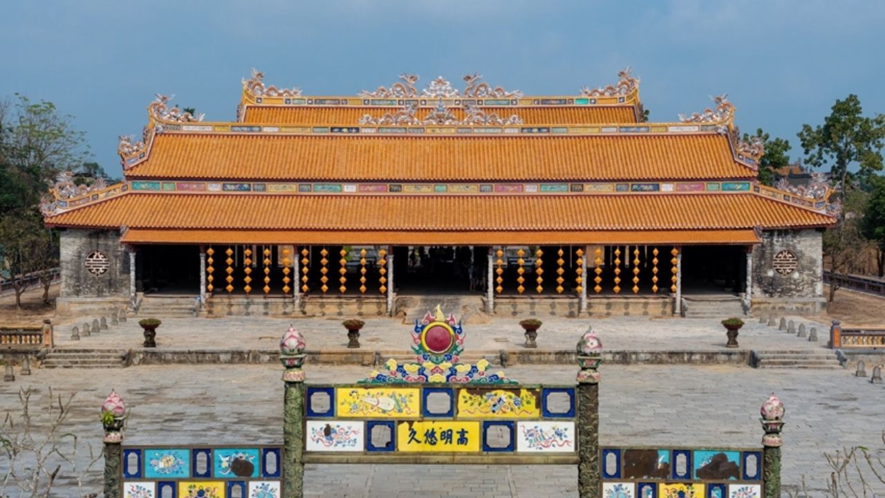 Thái Hòa Palace