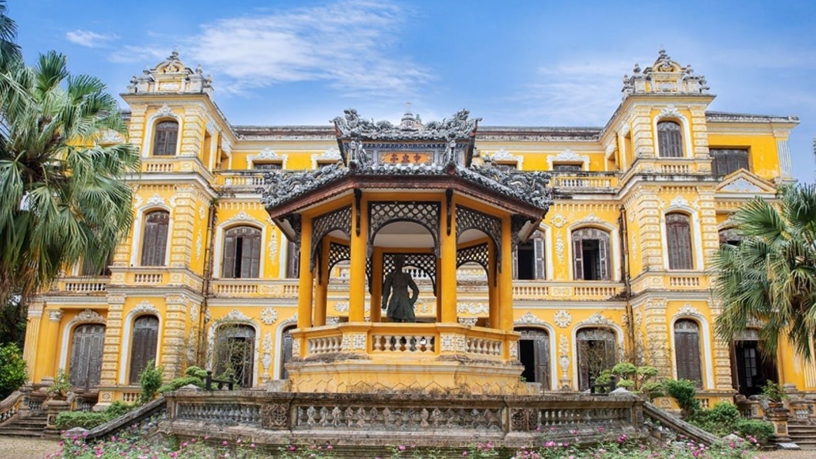 The History of An Dinh Palace