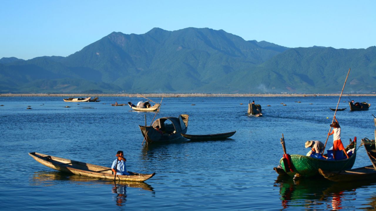 Top Things to Do at Tam Giang Lagoon