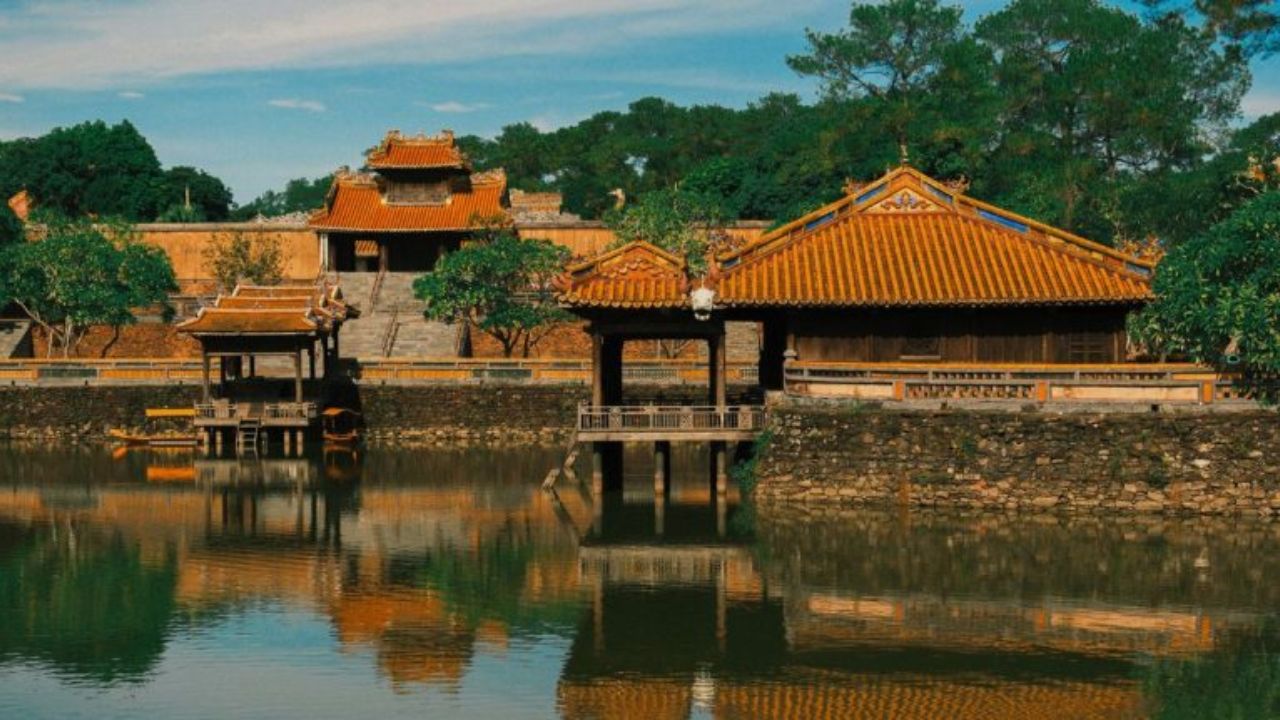 Tu Duc Tomb The Poetic and Lyrical Sanctuary