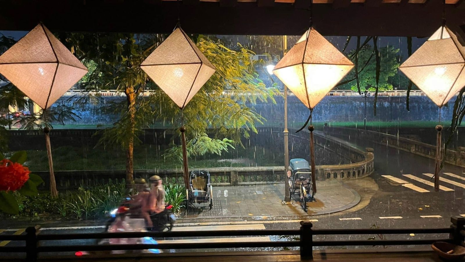 Experience Hue's Café Culture