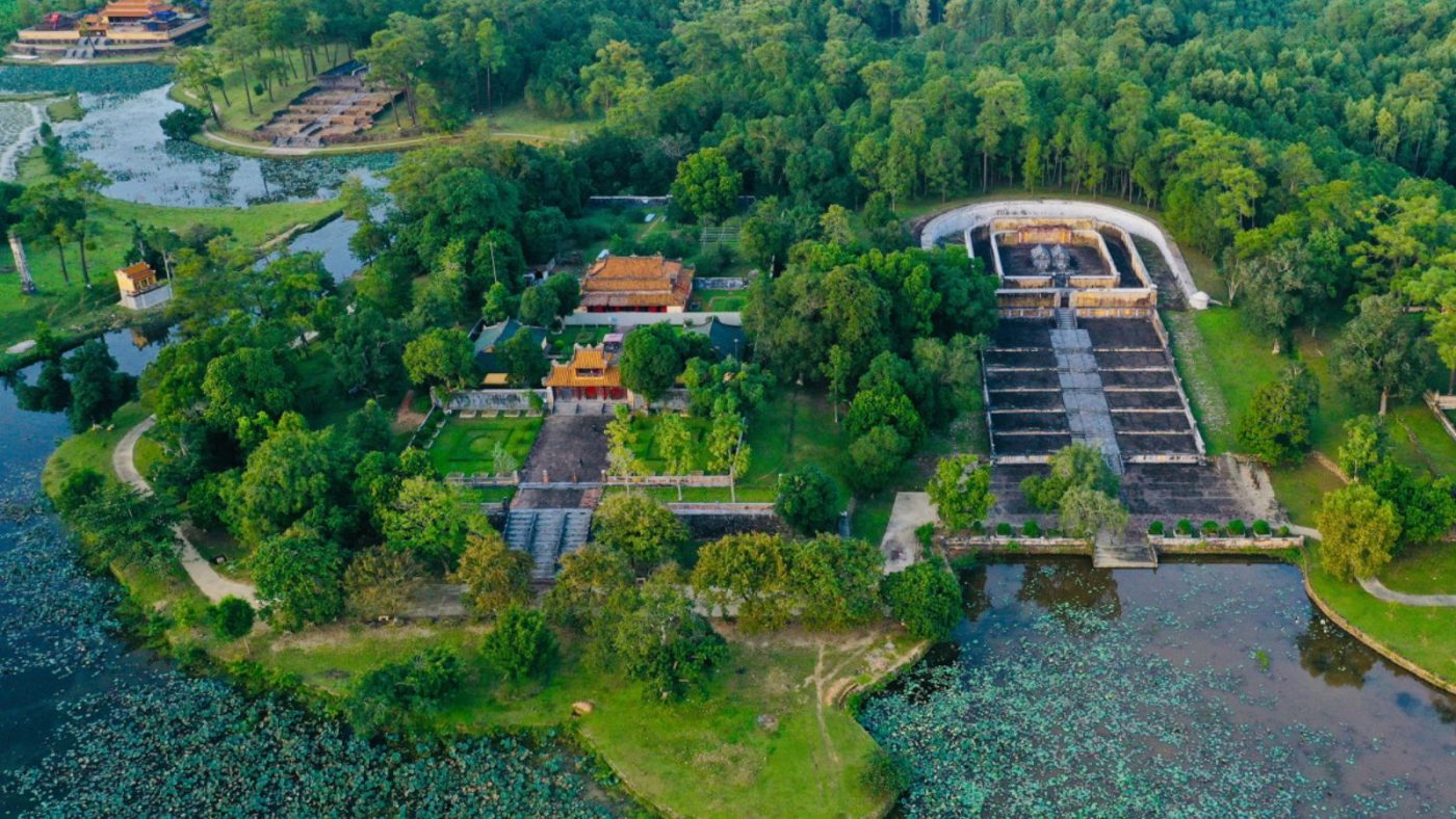 Gia Long Tomb Guide Essential Visitor Info and Architectural Tips