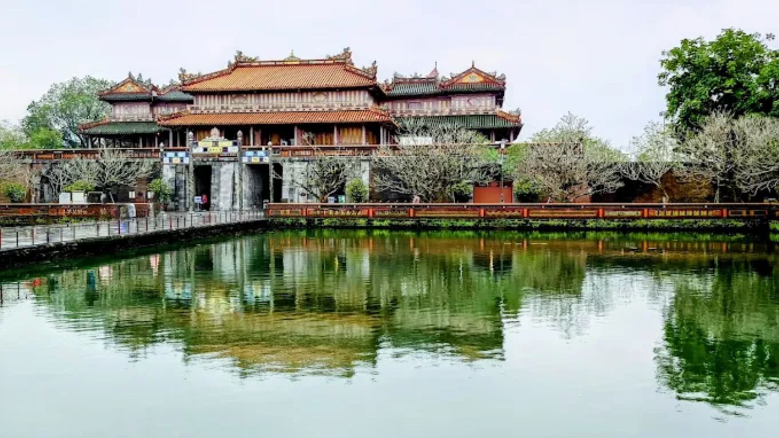 Hue Imperial City Walking Tour