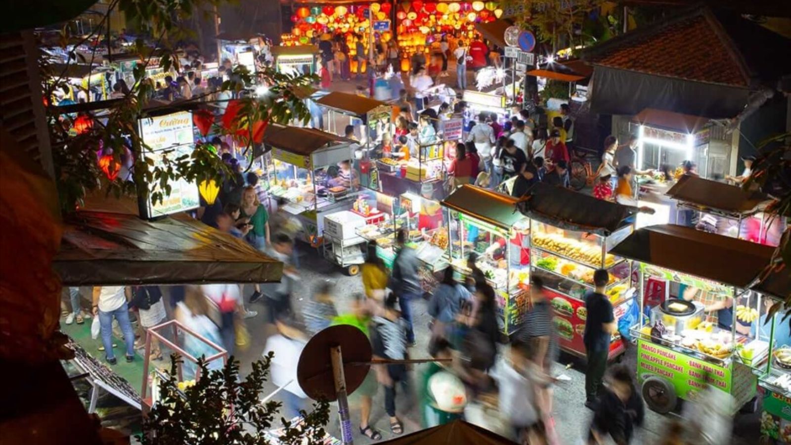 Tips for Visiting Night Market Hoi An